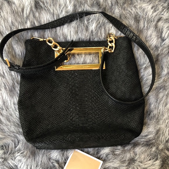 Black and Gold Snake print bag. - Picture 4 of 4